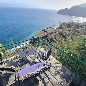 Cerrajones: Spectacular Views From The Cliff Agulo